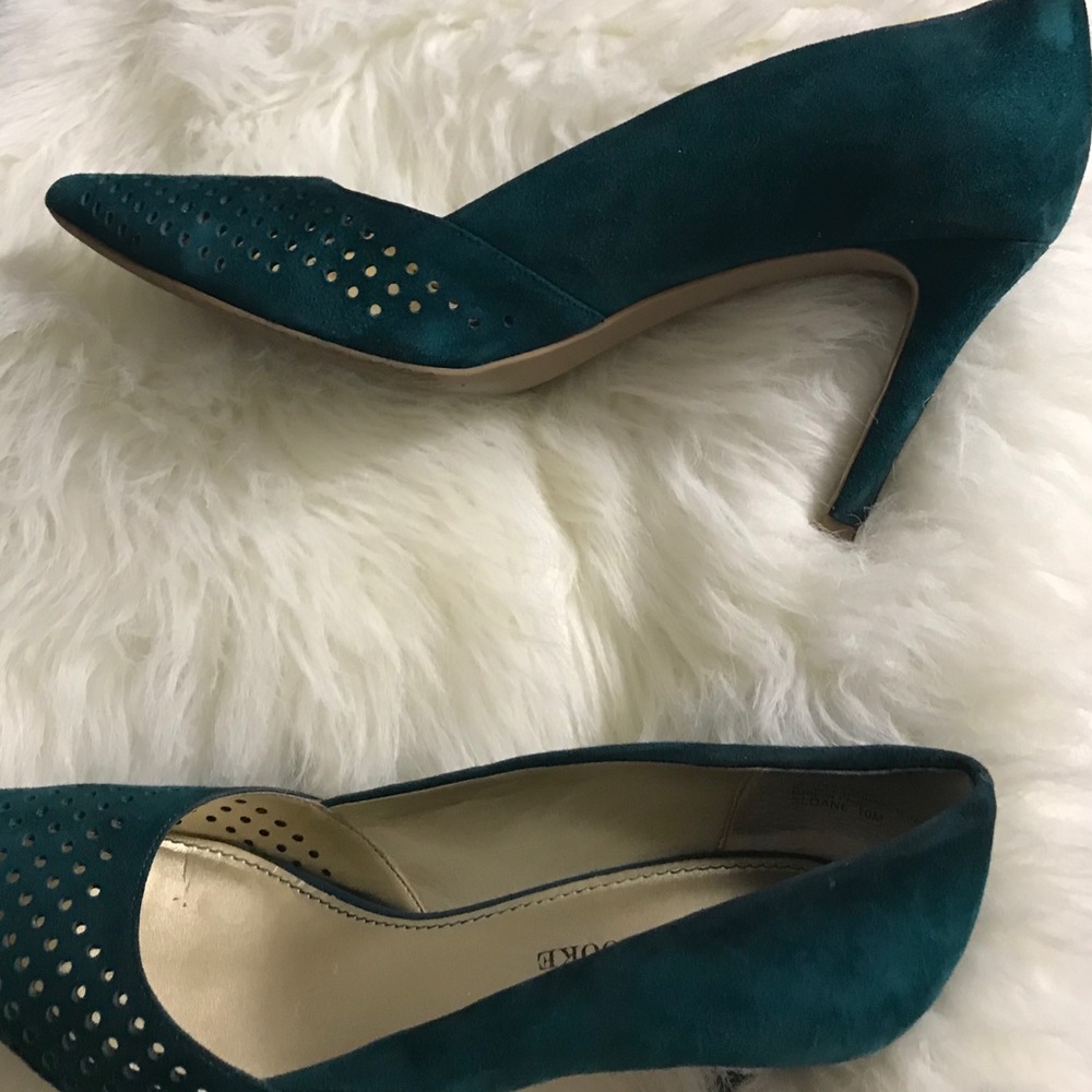 Audrey Brooke Teal Blue/Green Heels
